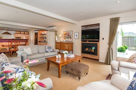 Photo of property in 11a Prossers Road, Saint Martins, Christchurch, 8022