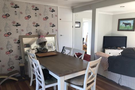 Photo of property in 42 Gibson Road, Tuakau, 2121