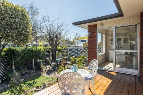 Photo of property in 33 Moorhouse Street, Taradale, Napier, 4112