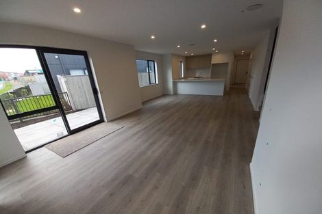 Photo of property in 3 Periko Way, Takanini, 2112