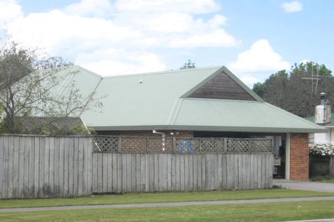 Photo of property in 19 Robinson Street, Cambridge, 3434