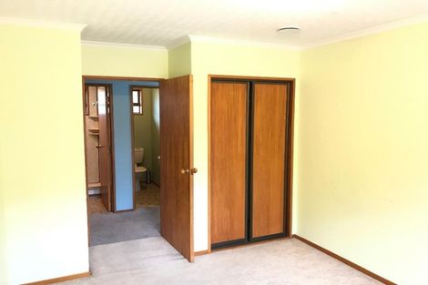 Photo of property in 8 Ridder Place, Halswell, Christchurch, 8025