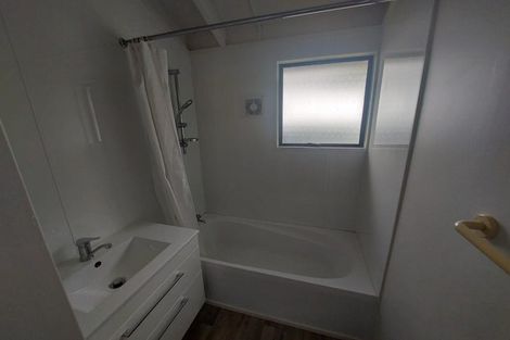 Photo of property in 8a Logan Place, Te Kamo, Whangarei, 0112