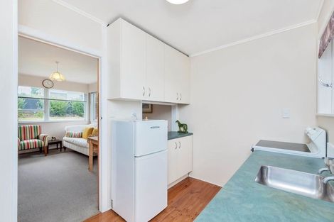 Photo of property in 8 Westward Ho, Glen Eden, Auckland, 0602