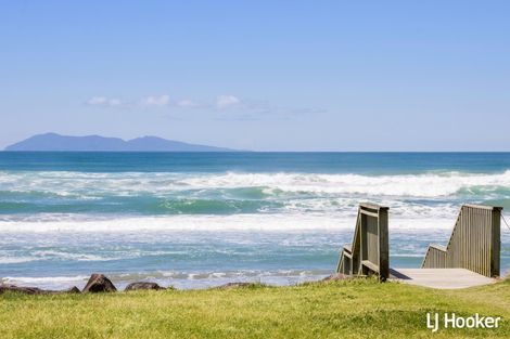 Photo of property in 2 Hillary Street, Waihi Beach, 3611