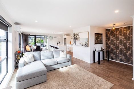 Photo of property in 3 Pierce Street, Marshland, Christchurch, 8083