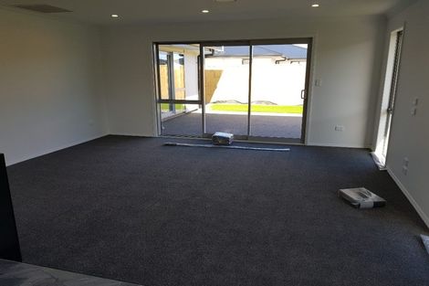 Photo of property in 8 Hickmott Street, Rangiora, 7400