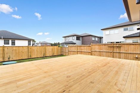 Photo of property in 25 Carrygawley Road, Flat Bush, Auckland, 2019