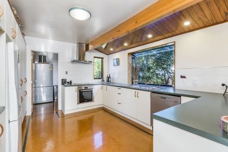 Photo of property in 14b Kaipatiki Road, Glenfield, Auckland, 0629
