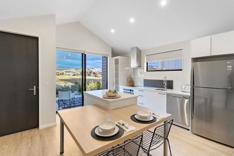Photo of property in 26 Mount Creighton Crescent, Wanaka, 9305
