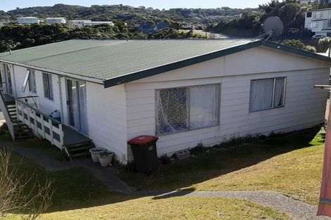 Photo of property in 112 Dowse Drive, Maungaraki, Lower Hutt, 5010