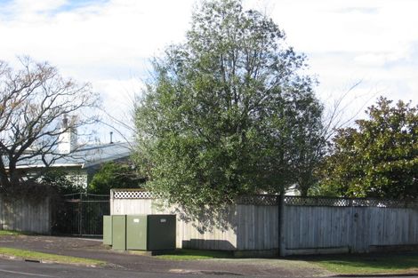 Photo of property in 12 Hinau Street, Maeroa, Hamilton, 3200