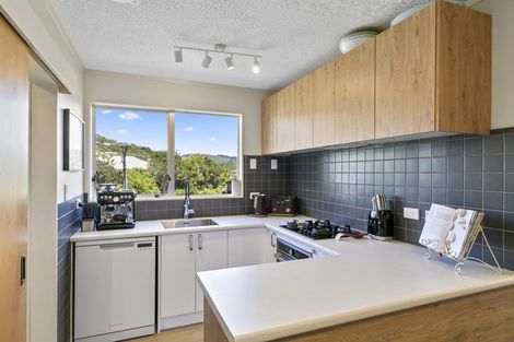 Photo of property in 2b Percy Dyett Drive, Karori, Wellington, 6012