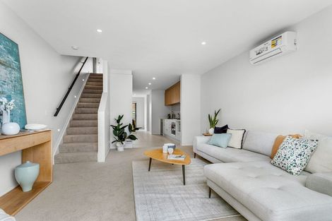Photo of property in 70 Nganui Avenue, Takanini, Auckland, 2112