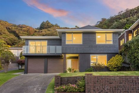 Photo of property in 35 Leeward Drive, Whitby, Porirua, 5024