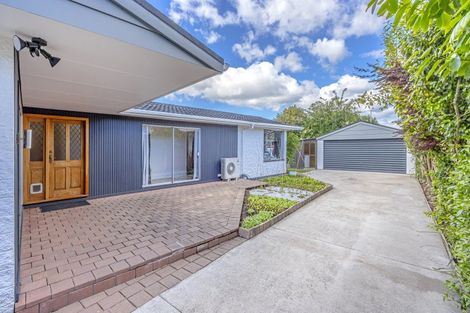 Photo of property in 22 Toorak Avenue, Avonhead, Christchurch, 8042