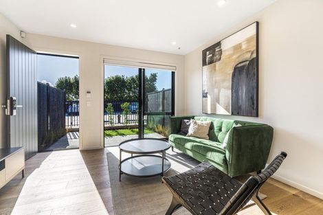 Photo of property in 1/7 Boyd Avenue, Mangere Bridge, Auckland, 2022