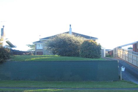 Photo of property in 96 Elizabeth Drive, Tokoroa, 3420