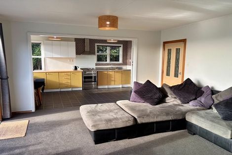 Photo of property in 44 Discovery Place, Marfell, New Plymouth, 4310