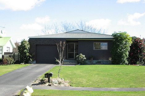 Photo of property in 4 Tennent Court, Marton, 4710