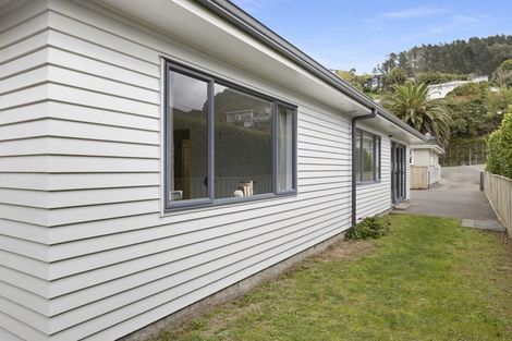 Photo of property in 316a Main Road, Tawa, Wellington, 5028
