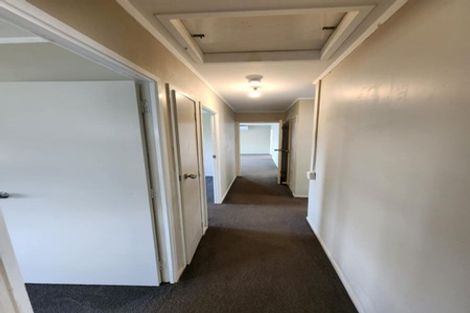 Photo of property in 41 Moncrieff Avenue, Clendon Park, Auckland, 2103