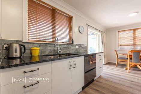 Photo of property in 6 Paton Street, Maymorn, Upper Hutt, 5018