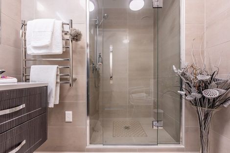 Photo of property in 207 Hibiscus Drive, Orewa, 0931