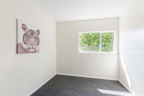 Photo of property in 5 Sharda Grove, Paraparaumu Beach, Paraparaumu, 5032