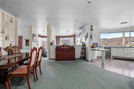 Photo of property in 25 Aronui Road, Bridge Hill, Alexandra, 9320