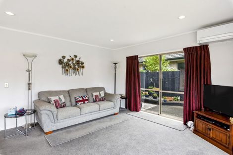 Photo of property in 16b Dennis Taylor Court, Paraparaumu, 5032