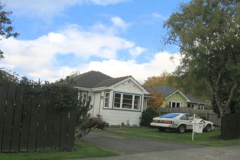 Photo of property in 21 Homedale Road, Wainuiomata, Lower Hutt, 5014