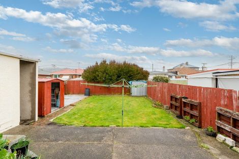 Photo of property in 11 Fawcett Street, South Dunedin, Dunedin, 9012