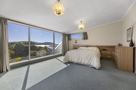 Photo of property in 113 Easther Crescent, Kew, Dunedin, 9012