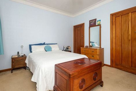 Photo of property in 4 Vennell Street, Brooklyn, Wellington, 6021