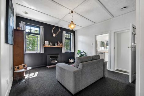 Photo of property in 263 Huatoki Street, Upper Vogeltown, New Plymouth, 4310