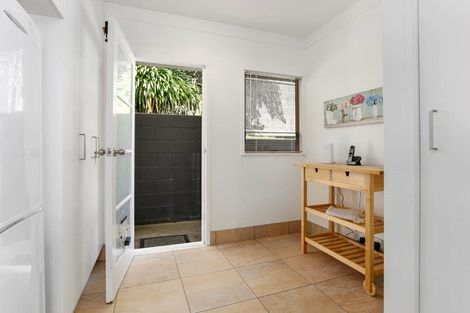 Photo of property in 54 Mayfair Crescent, Mairangi Bay, Auckland, 0630