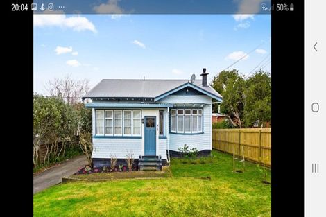 Photo of property in 20 Evans Road, Glen Eden, Auckland, 0602