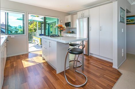 Photo of property in 197 Paku Drive, Tairua, 3508