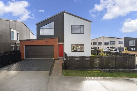 Photo of property in 3/241 Hill Road, The Gardens, Auckland, 2105