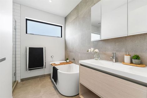 Photo of property in 2u2 Manning Street, Hamilton Central, Hamilton, 3204