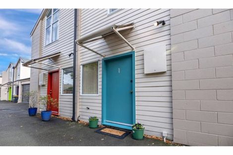 Photo of property in 1/115 Waltham Road, Sydenham, Christchurch, 8023