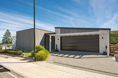 Photo of property in 22 Hill Tops Way, Stoke, Nelson, 7011