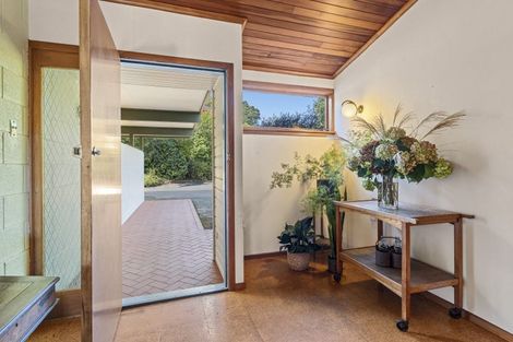 Photo of property in 20 Portland Drive, Mangorei, New Plymouth, 4312
