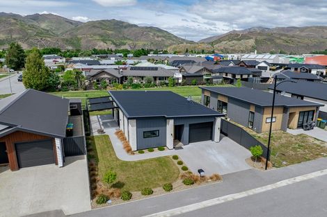 Photo of property in 9 Dawkins Street, Cromwell, 9310