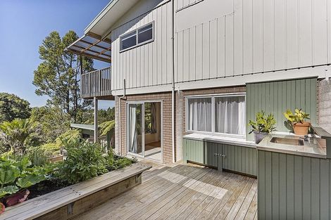 Photo of property in 742 South Titirangi Road, Titirangi, Auckland, 0604