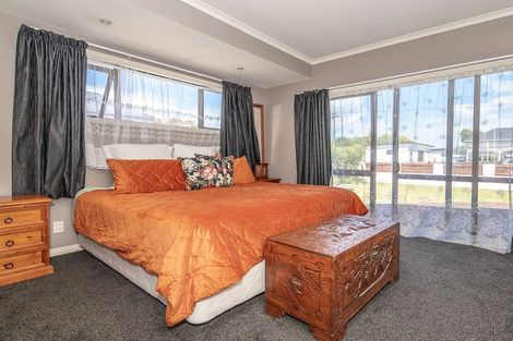 Photo of property in 29 Romilly Street, Westport, 7825