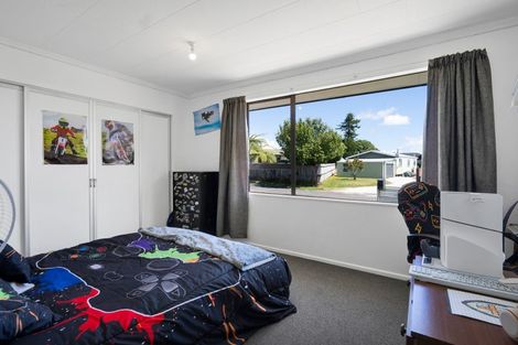 Photo of property in 10 Tawari Street, Inglewood, 4330