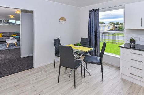 Photo of property in 3 Carbery Place, Manurewa, Auckland, 2102