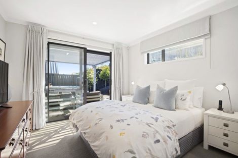 Photo of property in 14 Walter Lawry Road, Paerata, Pukekohe, 2124